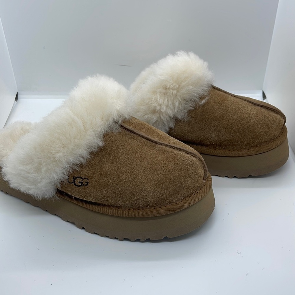 Women disquette UGGS COZY SHIPPING 1-2 days